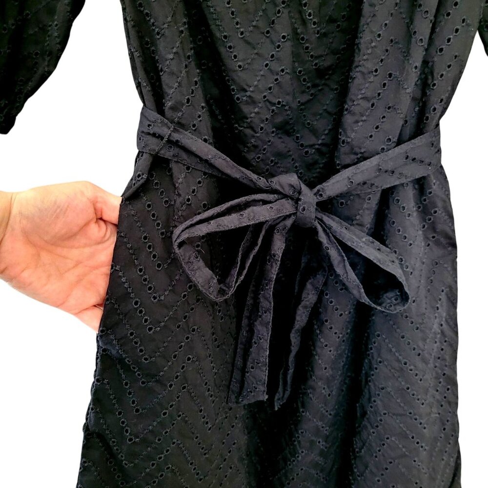 Gap Eyelet Off-The-Shoulder Cotton Dress Tie Waist Womens Size XS Black Pockets - Picture 6 of 8